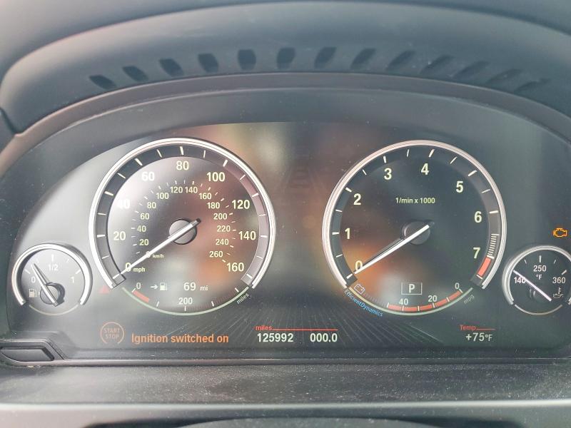 57497436 :رقم المزاد ، 5UXKR6C58F0J76214 vin ، 2015 Bmw X5 مزاد بيع