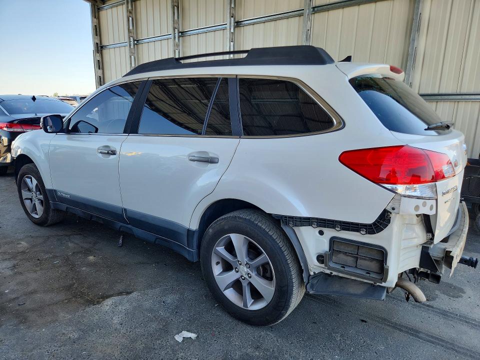57267546 :رقم المزاد ، 4S4BRDSC8D2269060 vin ، 2013 Subaru Outback مزاد بيع