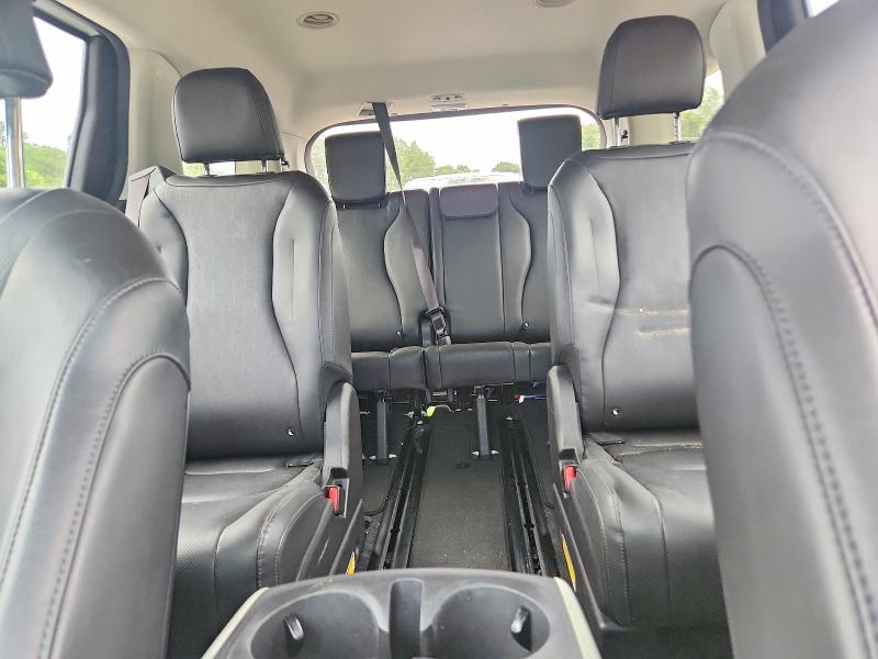 2022 Kia Carnival მანქანა იყიდება აუქციონზე, vin: KNDNB4H32N6155966, აუქციონის ნომერი: 55406986