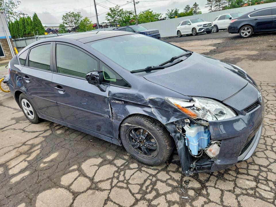 2015 Toyota Prius მანქანა იყიდება აუქციონზე, vin: JTDKN3DU9F1973678, აუქციონის ნომერი: 58184436