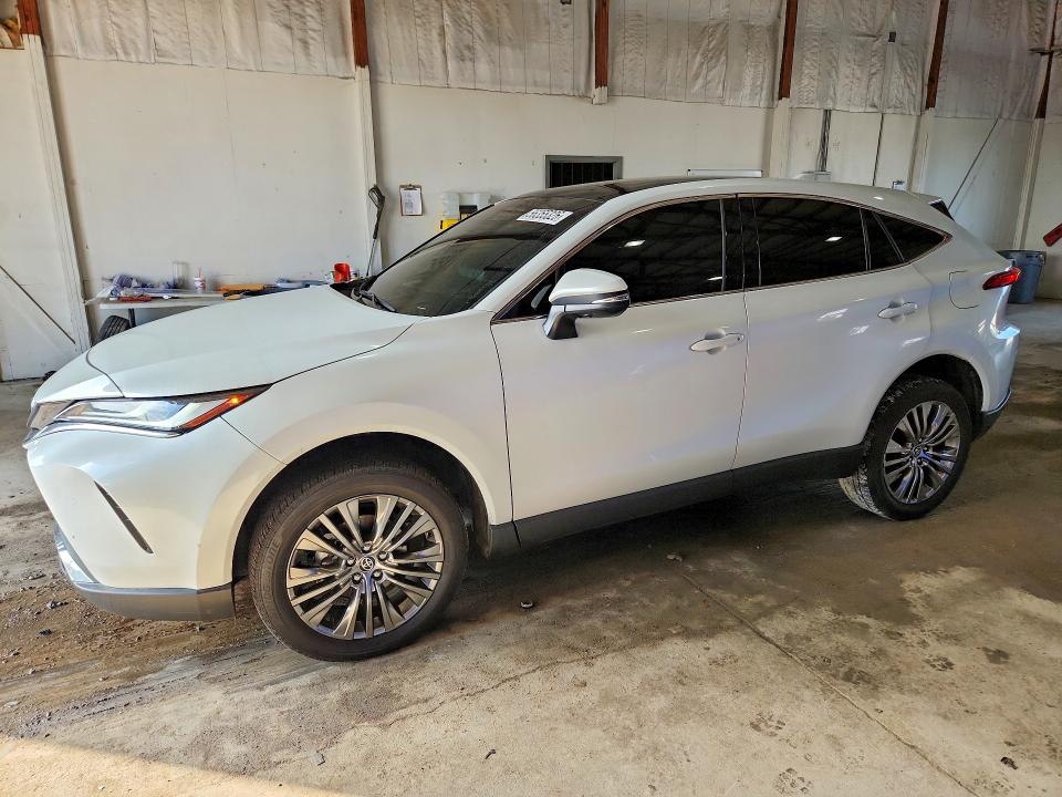 Auction sale of the 2024 Toyota Venza, vin: JTEAAAAH2RJ176563, lot number: 56355326