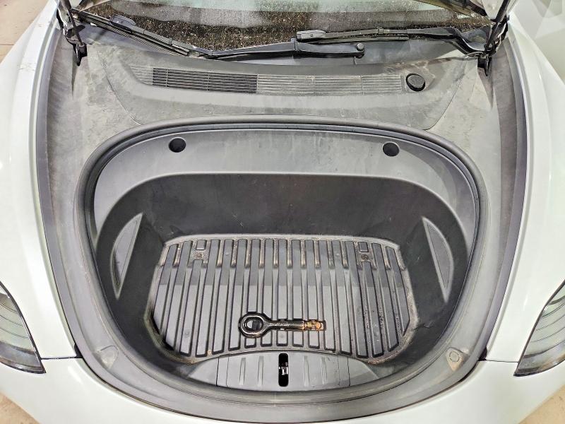 2022 Tesla Model 3 მანქანა იყიდება აუქციონზე, vin: 5YJ3E1EA1NF187800, აუქციონის ნომერი: 57337556