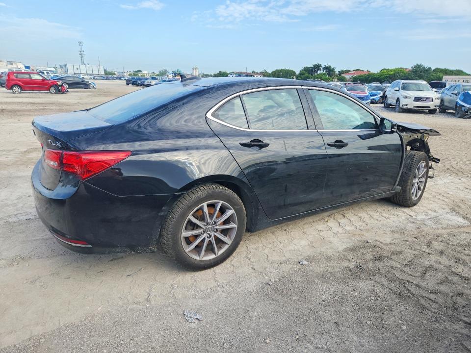 58592156 :رقم المزاد ، 19UUB1F58JA008784 vin ، 2018 Acura Tlx مزاد بيع