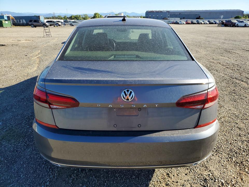 Продажа на аукционе авто 2020 Volkswagen Passat, vin: 1VWSA7A31LC015940, номер лота: 56977166