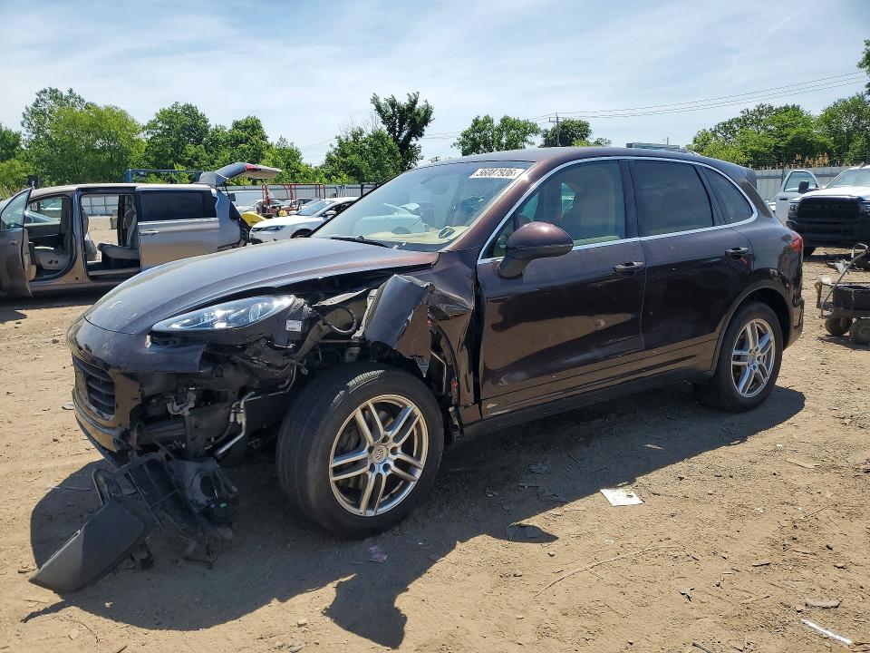 56087936 :رقم المزاد ، WP1AA2A28GLA01711 vin ، 2016 Porsche Cayenne مزاد بيع