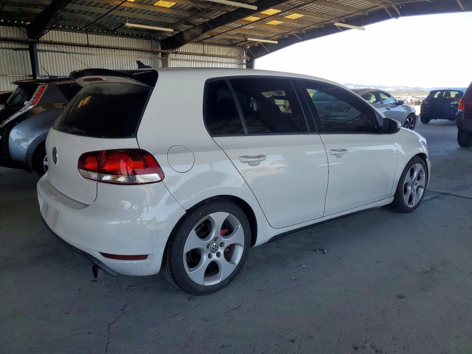 2010 Volkswagen Gti მანქანა იყიდება აუქციონზე, vin: WVWGV7AJ5AW243043, აუქციონის ნომერი: 56698306