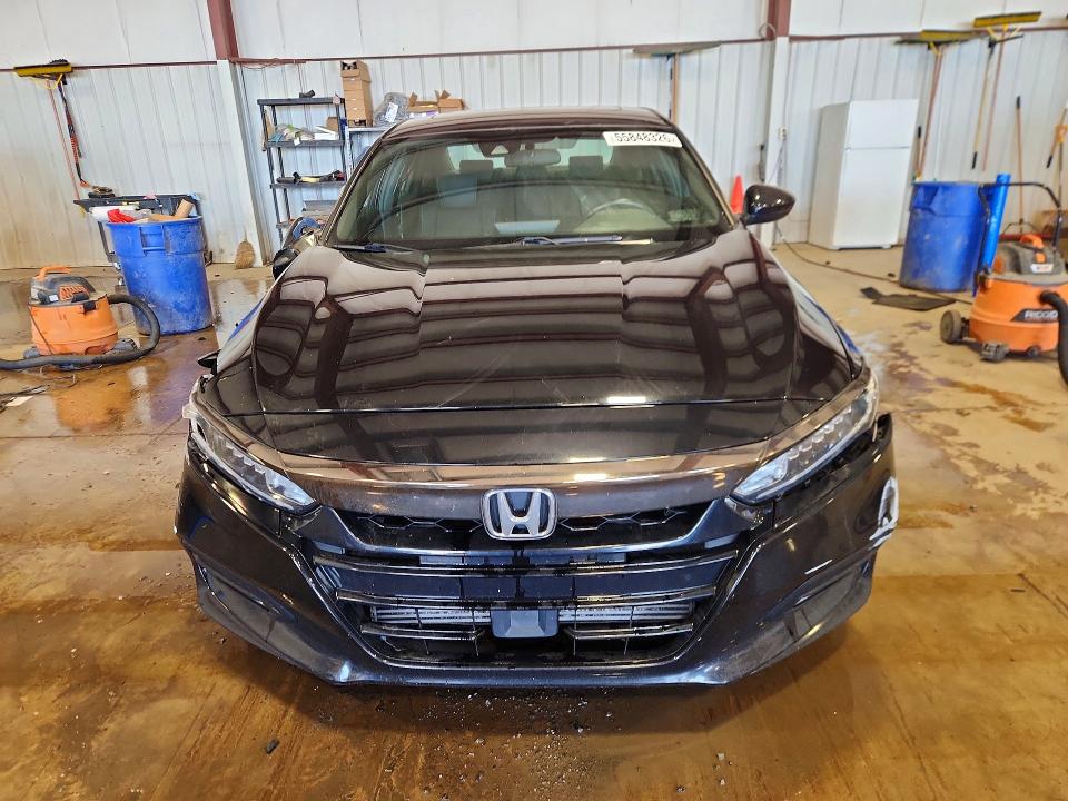 Aukcja sprzedaży 2018 Honda Accord, vin: 1HGCV2F3XJA051837, numer aukcji: 55848326