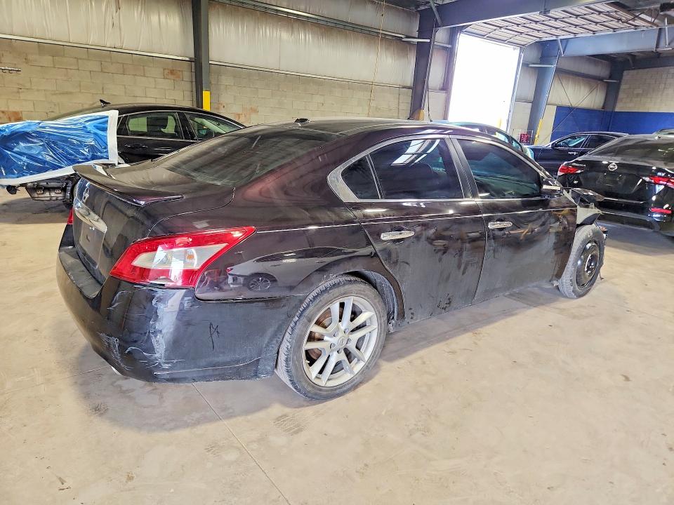 56301906 :رقم المزاد ، 1N4AA5AP4AC809839 vin ، 2010 Nissan Maxima مزاد بيع