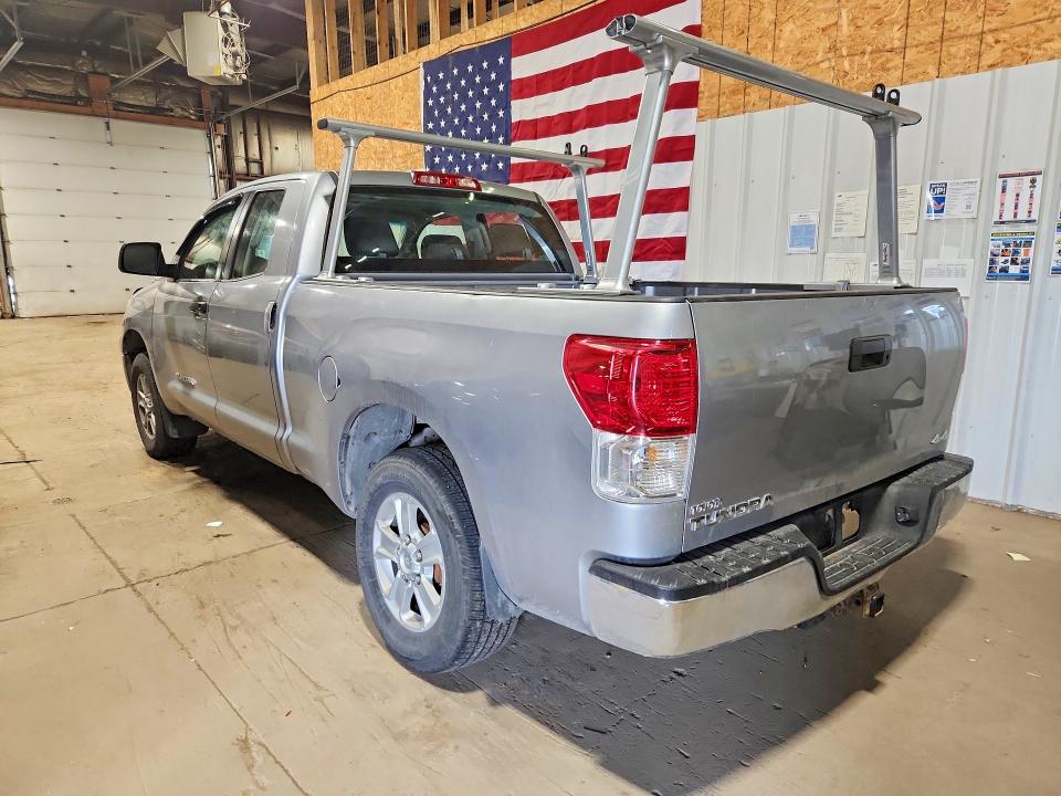 58462206 :رقم المزاد ، 5TFUM5F11AX015702 vin ، 2010 Toyota Tundra مزاد بيع