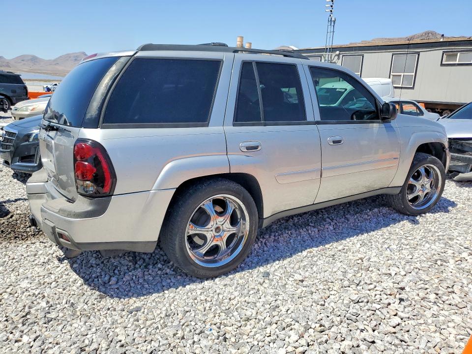 Aukcja sprzedaży 2005 Chevrolet Trailblazer, vin: 1GNDS13S052105266, numer aukcji: 85618085