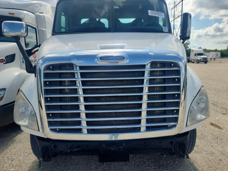 Aukcja sprzedaży 2015 Freightliner Cascadia, vin: 3AKBGBDV6FSGG8488, numer aukcji: 56309626