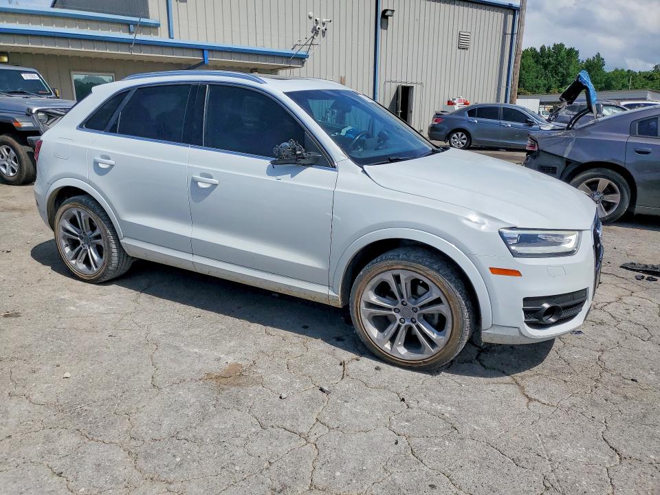 2015 Audi Q3 მანქანა იყიდება აუქციონზე, vin: WA1GFCFS5FR007693, აუქციონის ნომერი: 55335756