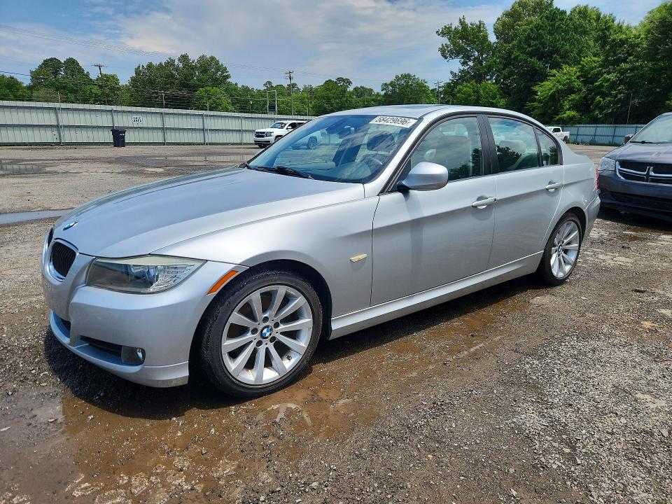 58429696 :رقم المزاد ، WBAPH7C56BE682473 vin ، 2011 Bmw 328 مزاد بيع