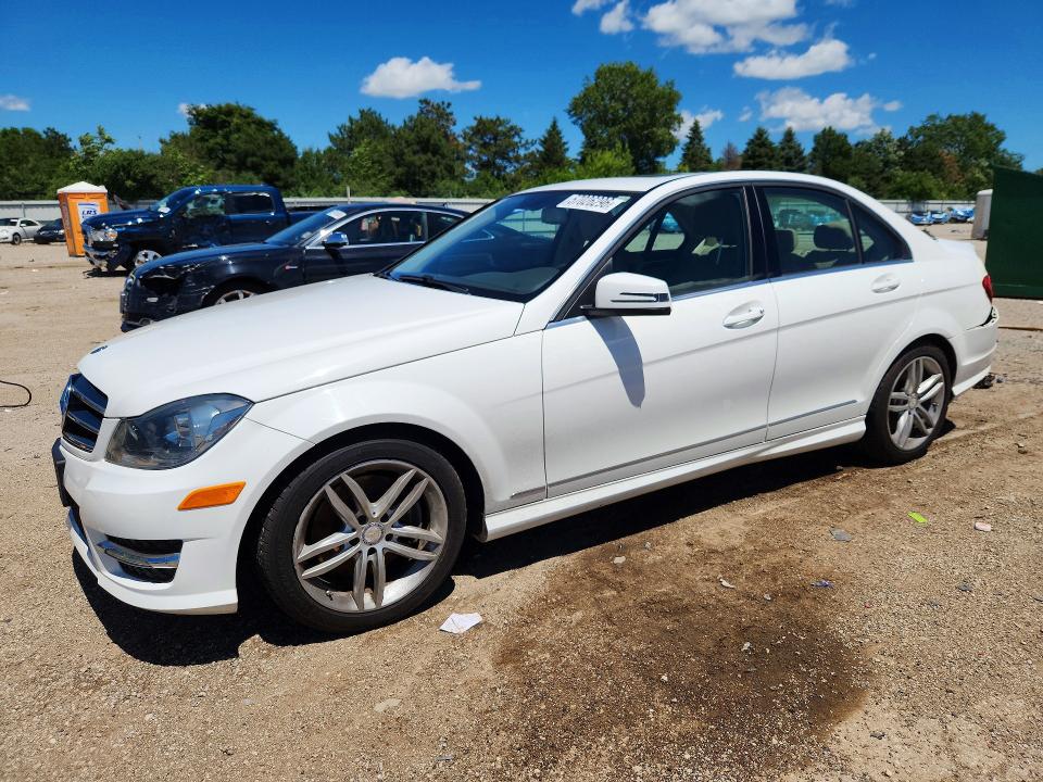 Продаж на аукціоні авто 2014 Mercedes-benz C, vin: WDDGF8AB1EA938429, номер лоту: 57026296