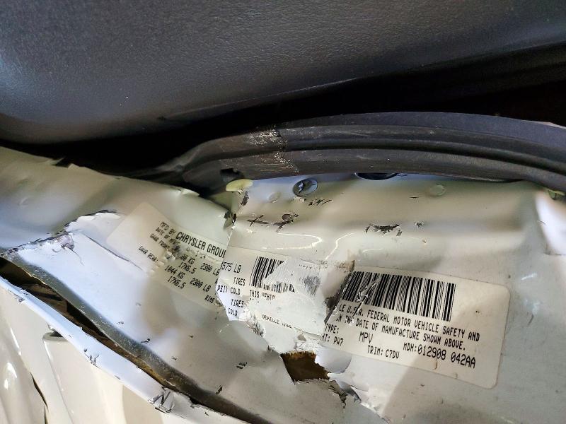 2014 Jeep Compass მანქანა იყიდება აუქციონზე, vin: 1C4NJDBBXED753625, აუქციონის ნომერი: 56242936