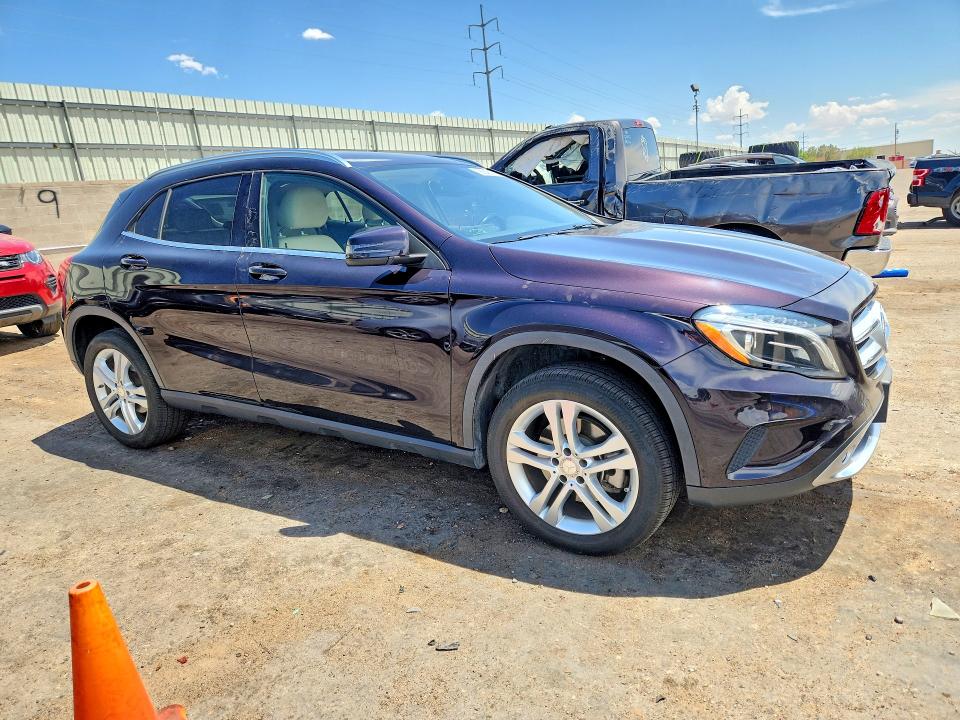 2015 Mercedes-benz Gla მანქანა იყიდება აუქციონზე, vin: WDCTG4GB1FJ102461, აუქციონის ნომერი: 56642176