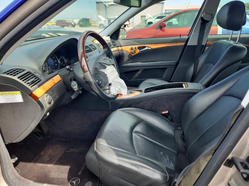 59099606 :رقم المزاد ، WDBUF56JX6A958254 vin ، 2006 Mercedes-benz E مزاد بيع