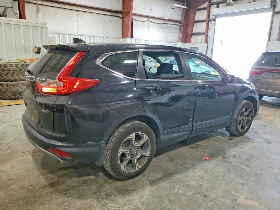 55763036 :رقم المزاد ، 7FARW2H58JE096727 vin ، 2018 Honda Cr-v مزاد بيع