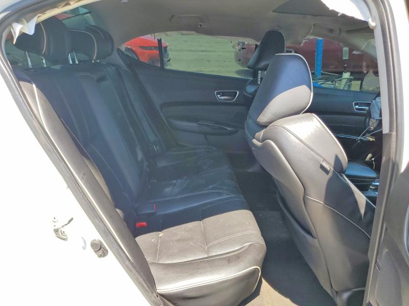 57707496 :رقم المزاد ، 19UUB2F51JA005621 vin ، 2018 Acura Tlx مزاد بيع