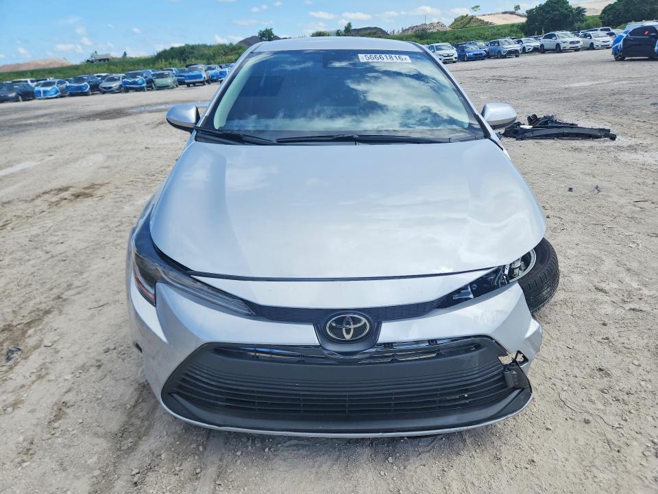 56661816 :رقم المزاد ، JTDBCMFE9T3138231 vin ، 2026 Toyota Corolla Hybrid مزاد بيع