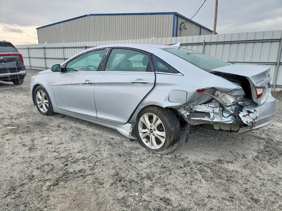 59106886 :رقم المزاد ، 5NPEC4AC4BH084648 vin ، 2011 Hyun Sonata مزاد بيع