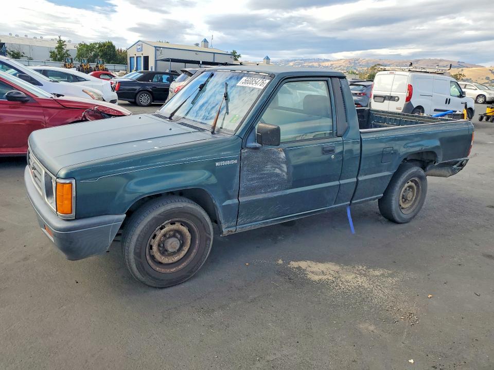 Продажа на аукционе авто 1995 Mitsubishi Mighty Max, vin: JA7LS21G8SP003864, номер лота: 56085476