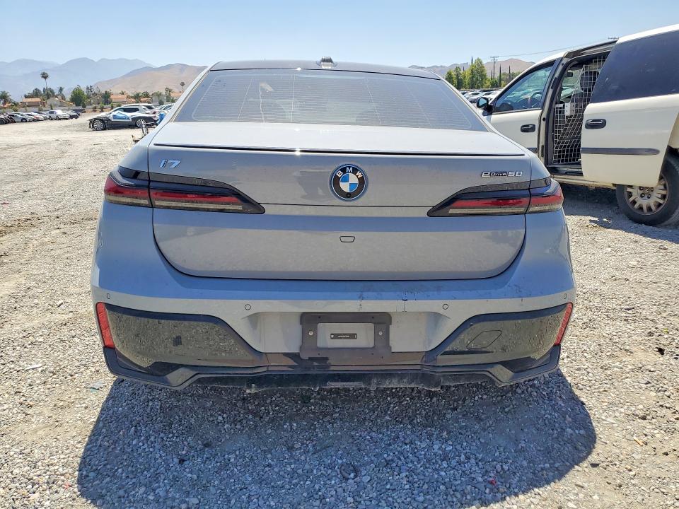 Продажа на аукционе авто 2025 Bmw I7, vin: WBY43EJ00SCT29060, номер лота: 54545456