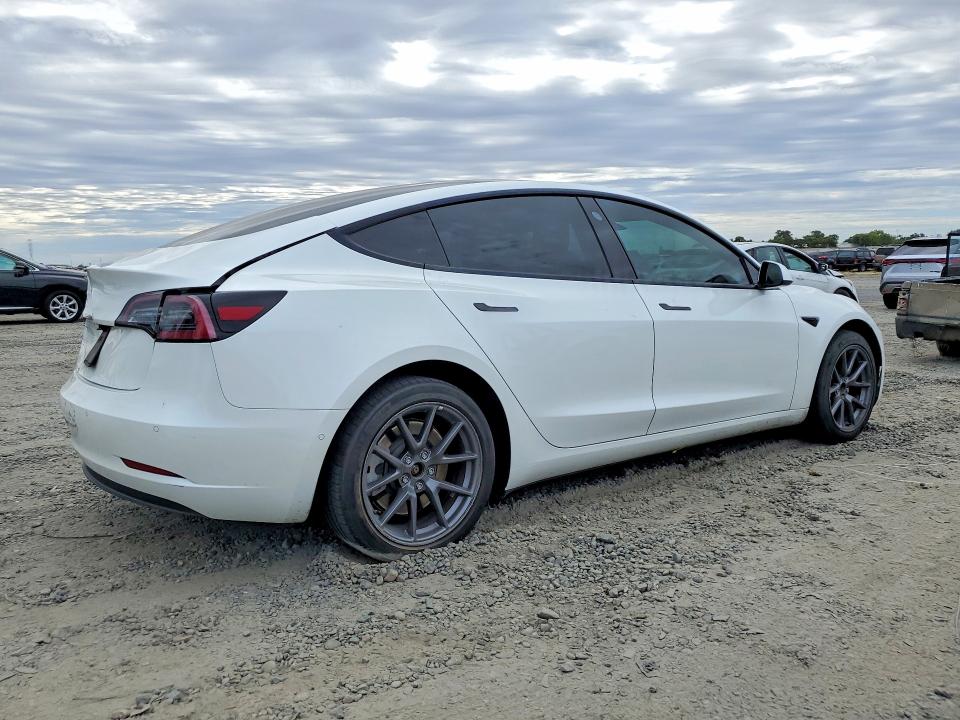 Продажа на аукционе авто 2021 Tesla Model 3, vin: 5YJ3E1EA2MF031358, номер лота: 58780796