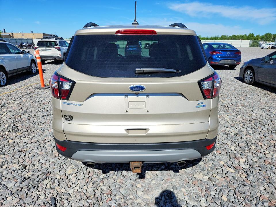 57852686 :رقم المزاد ، 1FMCU9GD9JUA97817 vin ، 2018 Ford Escape مزاد بيع