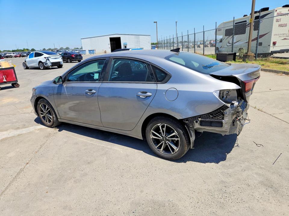 57478156 :رقم المزاد ، 3KPF24AD3PE548119 vin ، 2023 Kia Forte مزاد بيع