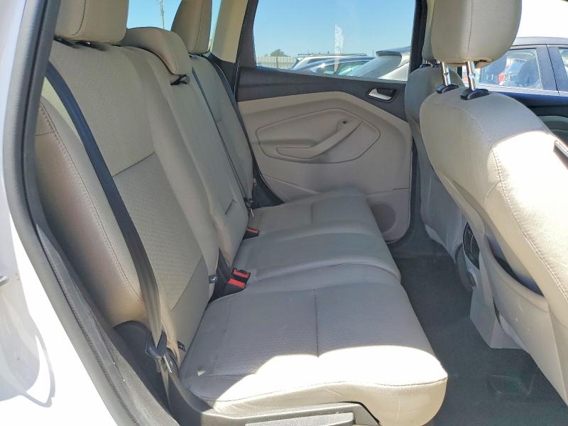 2019 Ford Escape მანქანა იყიდება აუქციონზე, vin: 1FMCU9G91KUB66237, აუქციონის ნომერი: 57335116