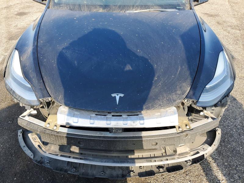 56279076 :رقم المزاد ، 5YJYGDEE5MF141485 vin ، 2021 Tesla Model Y مزاد بيع