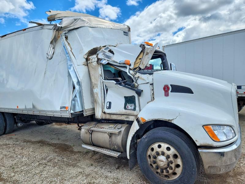 54729676 :رقم المزاد ، 2NKHHM6X4NM132341 vin ، 2022 Kenworth Construction مزاد بيع