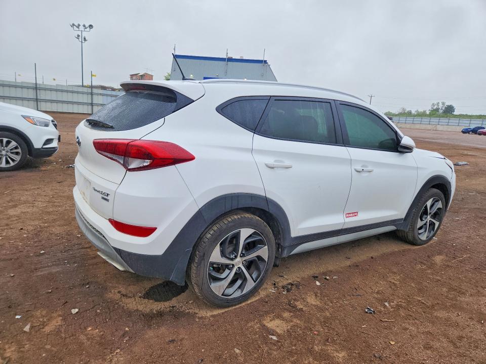 2017 Hyundai Tucson მანქანა იყიდება აუქციონზე, vin: KM8J3CA26HU369510, აუქციონის ნომერი: 55391246