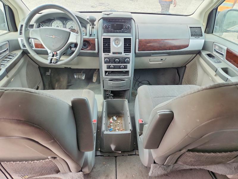 2010 Chrysler Town & Country მანქანა იყიდება აუქციონზე, vin: 2A4RR5D12AR432152, აუქციონის ნომერი: 58384566