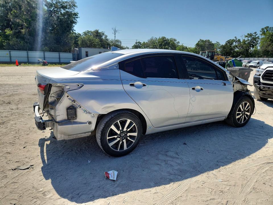 58449116 :رقم المزاد ، 3N1CN8EV2ML918457 vin ، 2021 Nissan Versa مزاد بيع