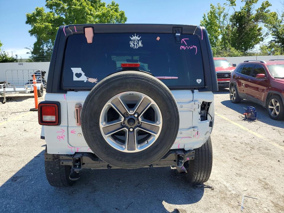 55621066 :رقم المزاد ، 1C4HJXEN9LW138635 vin ، 2020 Jeep Wrangler Unlimited مزاد بيع