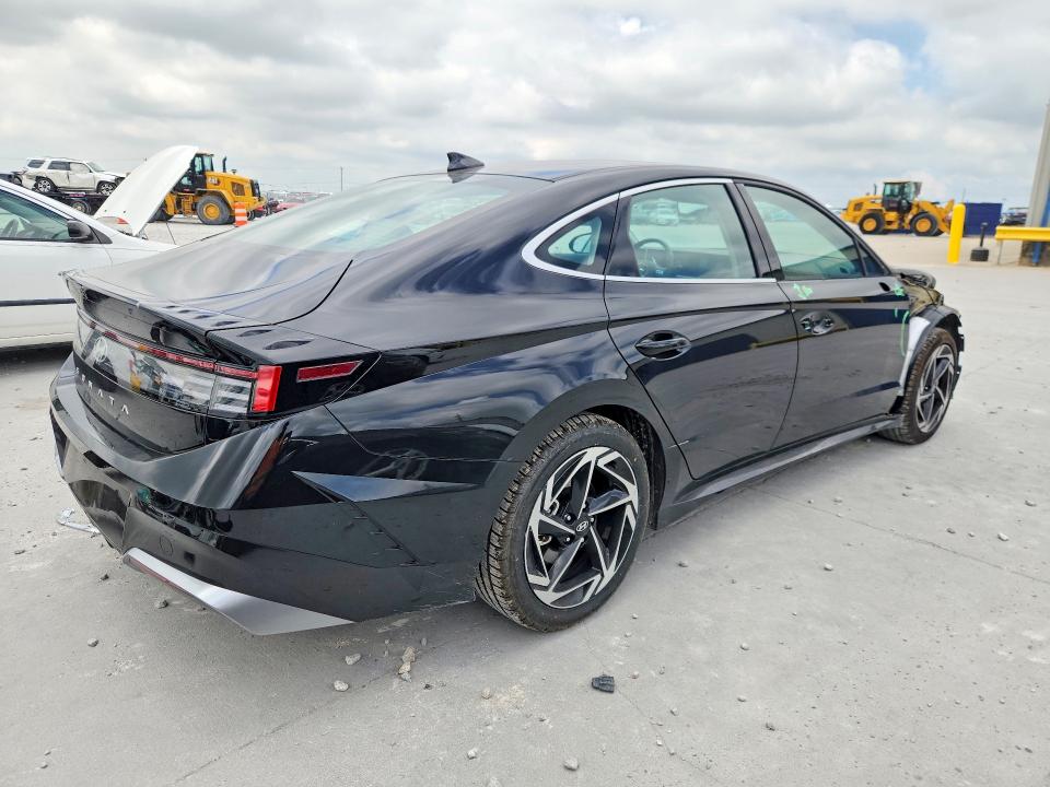 Продажа на аукционе авто 2026 Hyundai Sonata, vin: KMHL64JA0TA554997, номер лота: 57178506