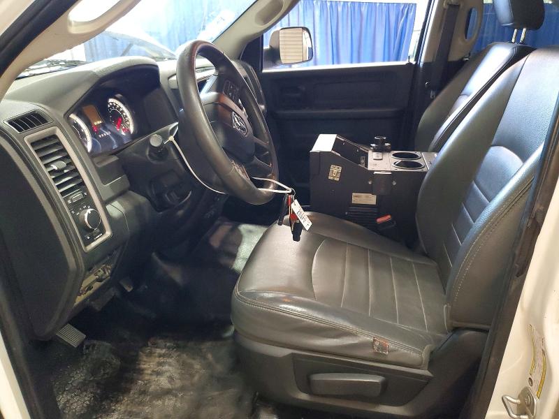 55885446 :رقم المزاد ، 3C6UR5CJ8JG276276 vin ، 2018 Ram 2500 مزاد بيع