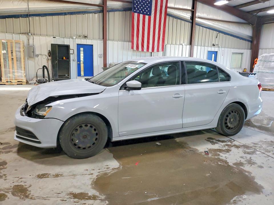58749376 :رقم المزاد ، 3VW2B7AJ4HM291935 vin ، 2017 Volkswagen Jetta مزاد بيع