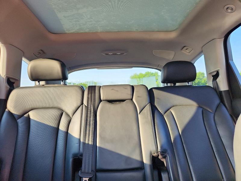 58942916 :رقم المزاد ، WA1VAAF70JD018094 vin ، 2018 Audi Q7 مزاد بيع