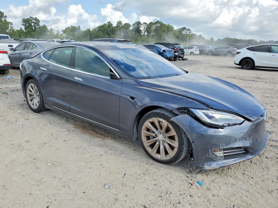 2016 Tesla Model S მანქანა იყიდება აუქციონზე, vin: 5YJSA1E17GF157095, აუქციონის ნომერი: 54997546
