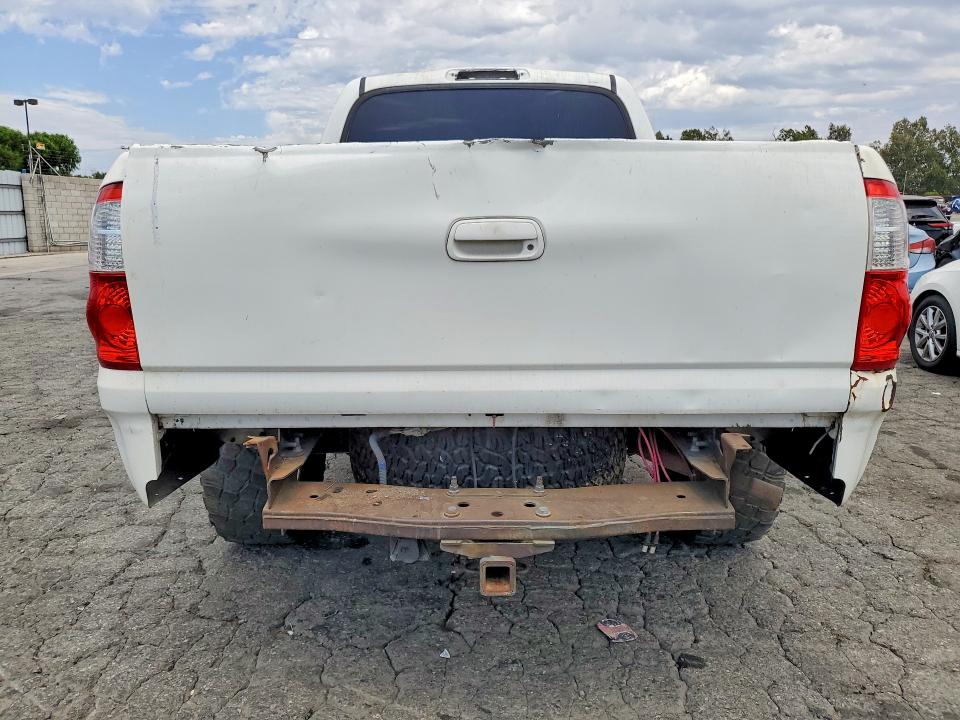 58348566 :رقم المزاد ، 5TBET38125S481362 vin ، 2005 Toyota Tundra مزاد بيع