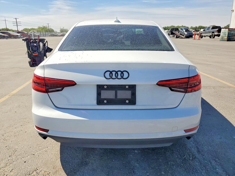 Продажа на аукционе авто 2017 Audi A4, vin: WAUGNAF43HA038826, номер лота: 55836496