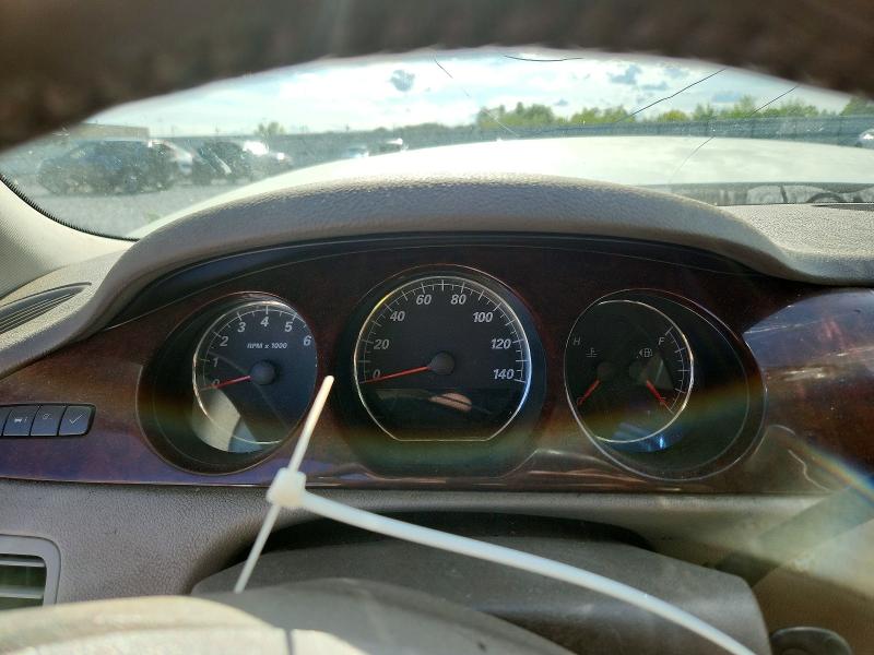 2008 Buick Lucerne მანქანა იყიდება აუქციონზე, vin: 1G4HD57218U104136, აუქციონის ნომერი: 58124376