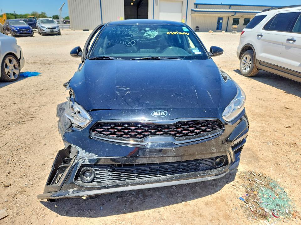 2021 Kia Forte მანქანა იყიდება აუქციონზე, vin: 3KPF34AD1ME271902, აუქციონის ნომერი: 57850606