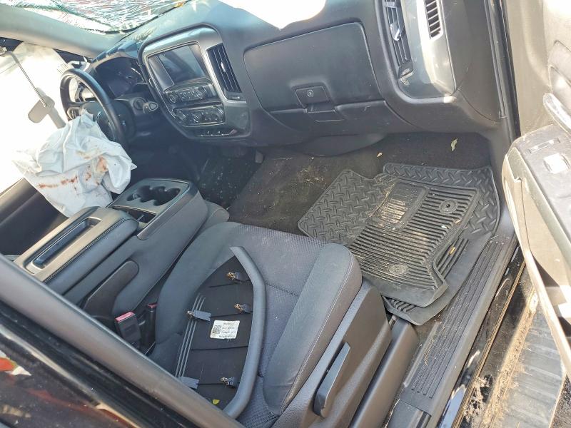 Продажа на аукционе авто 2018 Chevrolet Silverado, vin: 3GCUKREC2JG390910, номер лота: 58579446
