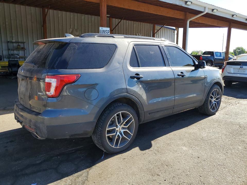 Продажа на аукционе авто 2017 Ford Explorer, vin: 1FM5K8GT5HGE11648, номер лота: 57667816