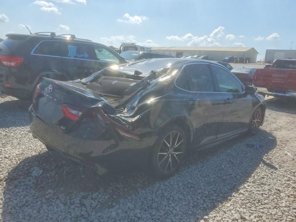Продаж на аукціоні авто 2021 Toyota Camry, vin: 4T1G11AK1MU559116, номер лоту: 56109616
