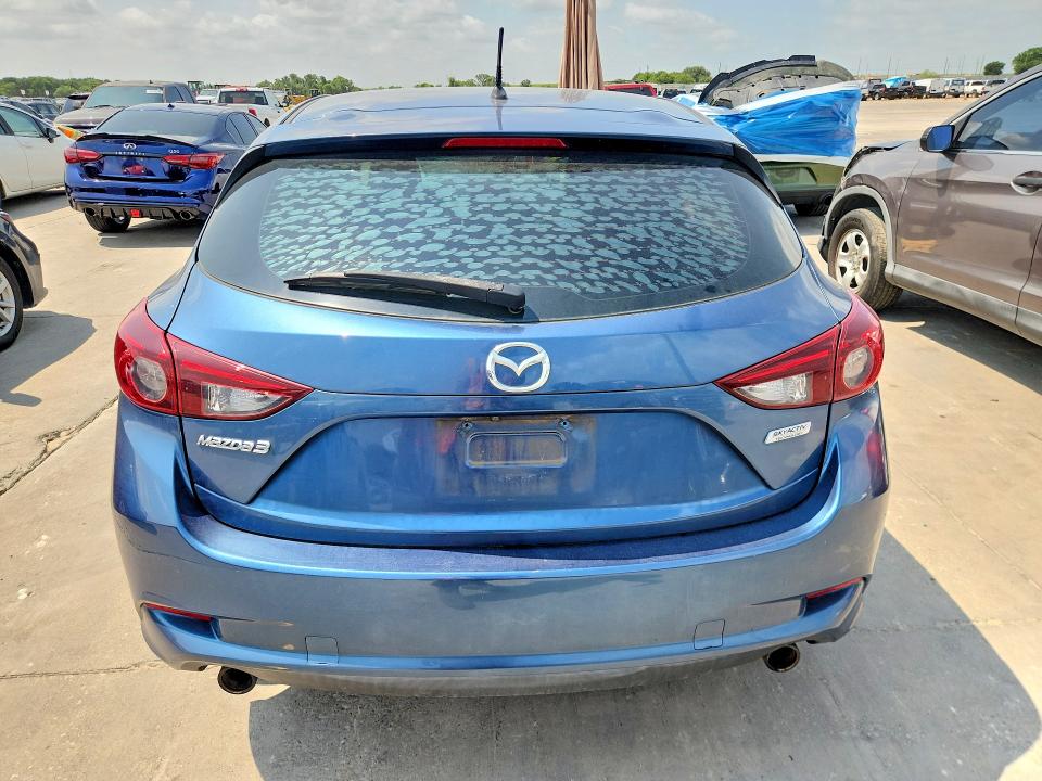 Aukcja sprzedaży 2018 Mazda 3, vin: 3MZBN1L34JM271578, numer aukcji: 58452636